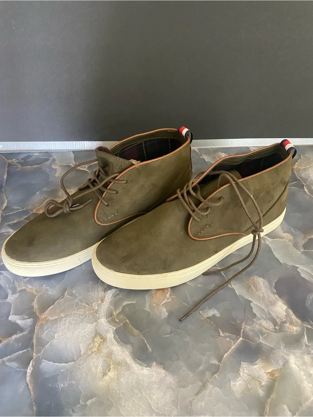 Tommy Hilfiger Olive Green Suede Chukka Boots with Cream Sole
